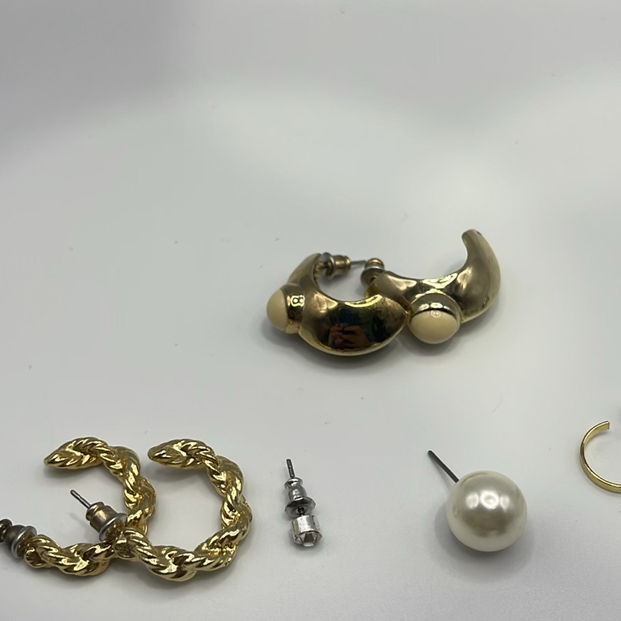 Vintage Earrings - image 5 of 12