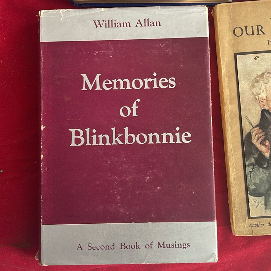 Vintage Books - image 4 of 23