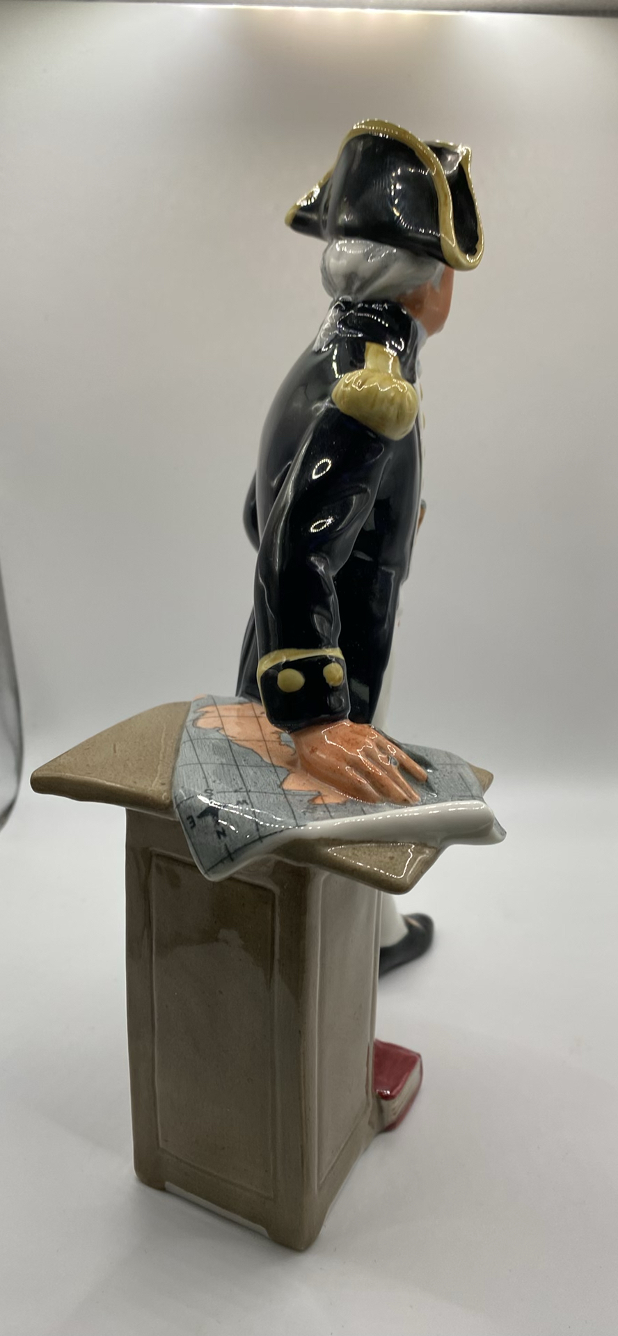Royal Doulton Town Crier, God King Wenceslas, The Captain - image 12 of 13
