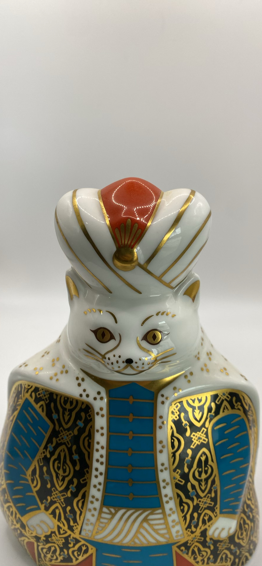 Royal Crown Derby Persian Cat - image 3 of 7