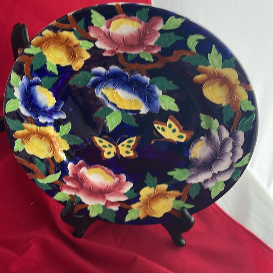 Vintage Maling Charger Plates - image 9 of 14