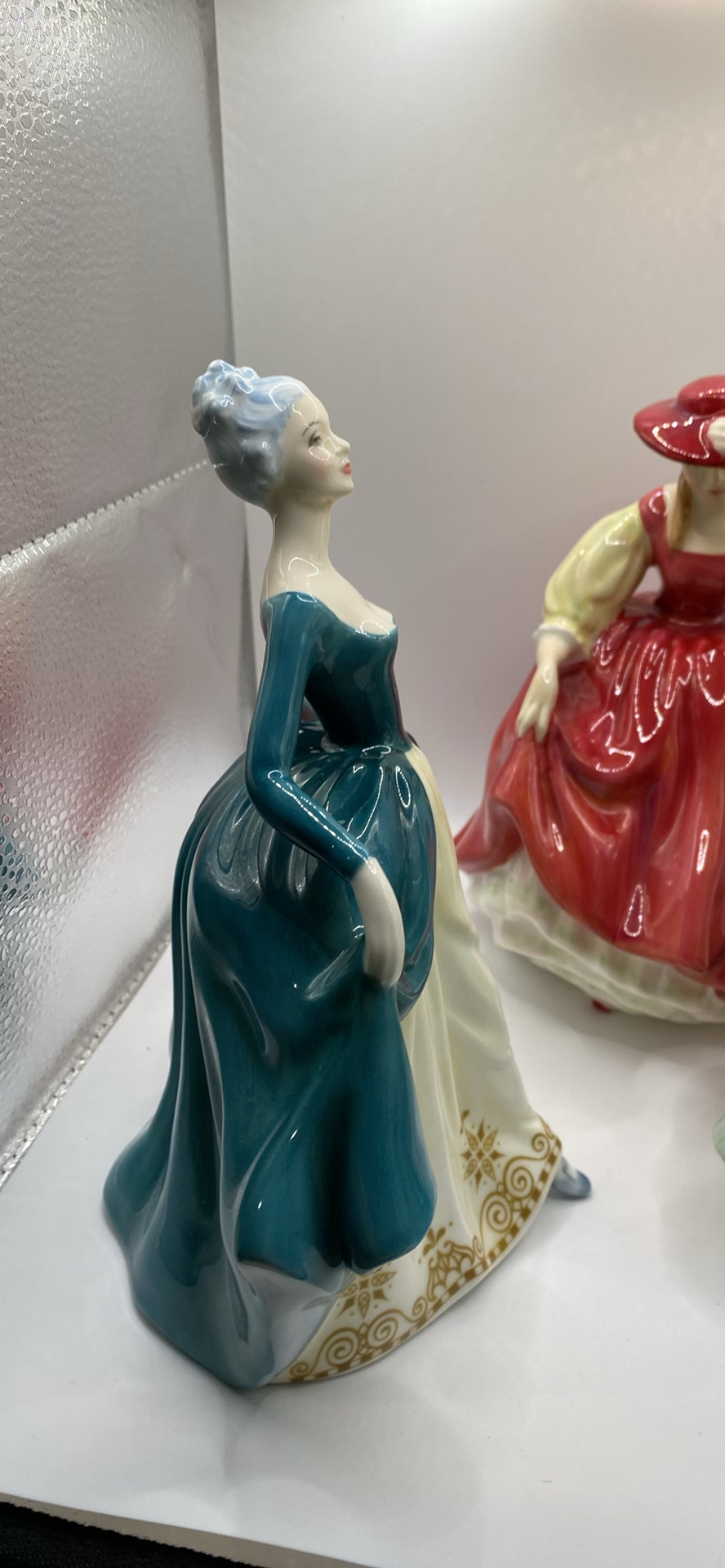 Royal Doulton Regal Lady, Premiere, Buttercup - image 5 of 16