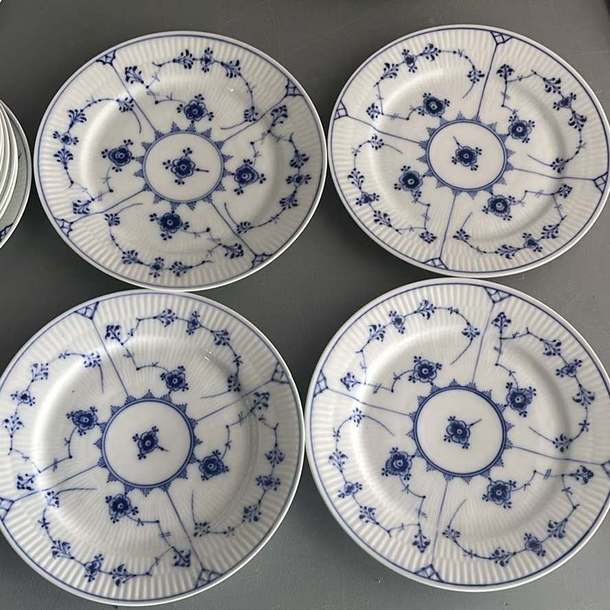 Royal Copenhagen Blue Fluted Half Lace Dinnerware - image 12 of 28