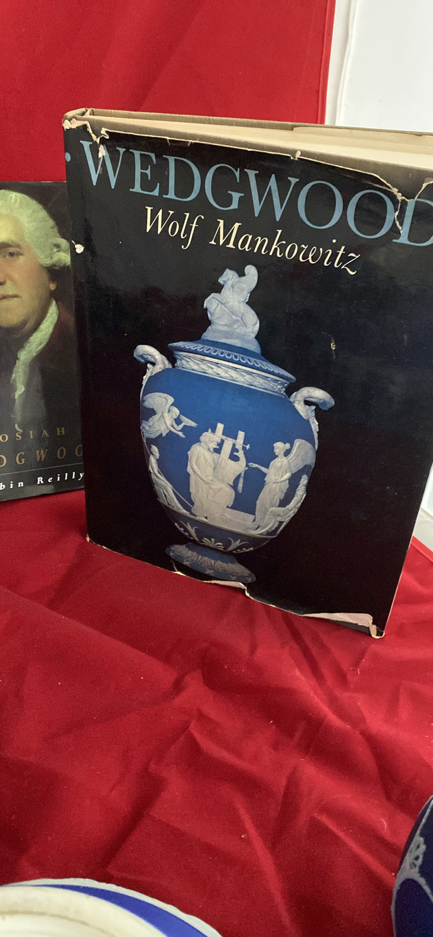 Wedgwood Jasperware With Reference Books - image 20 of 22