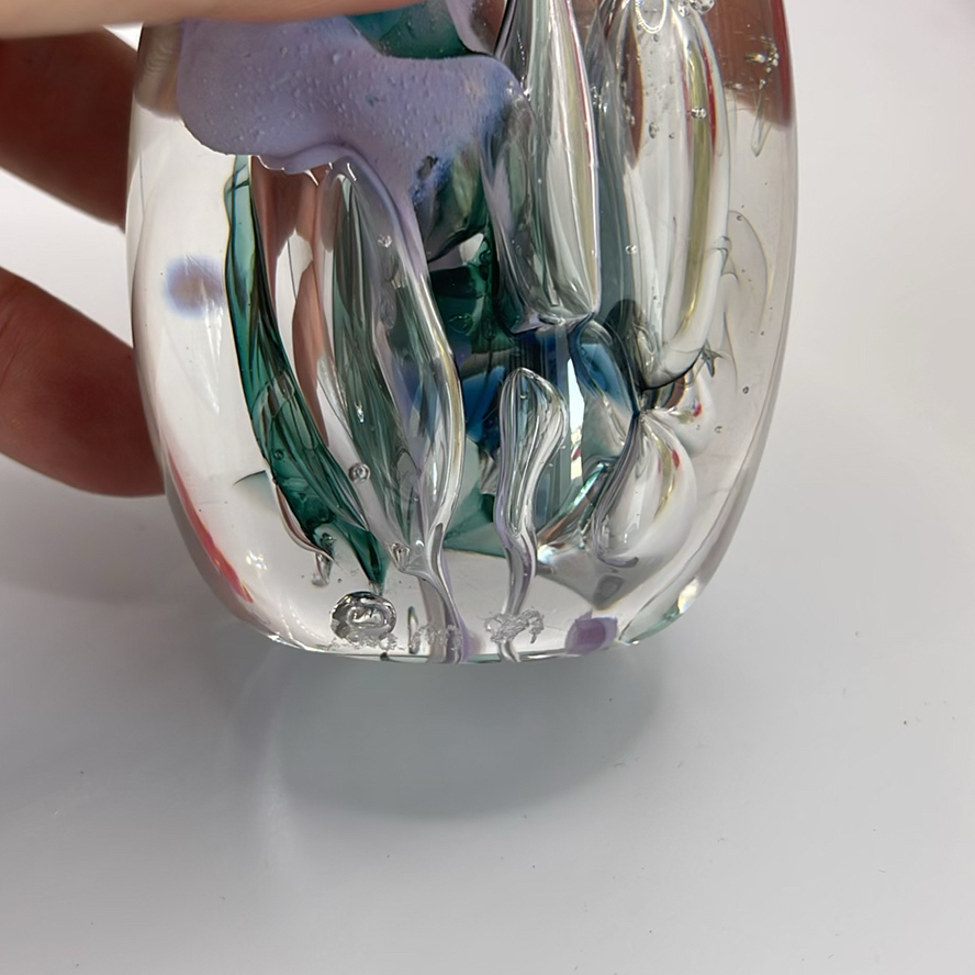 5 Paperweights - image 11 of 21