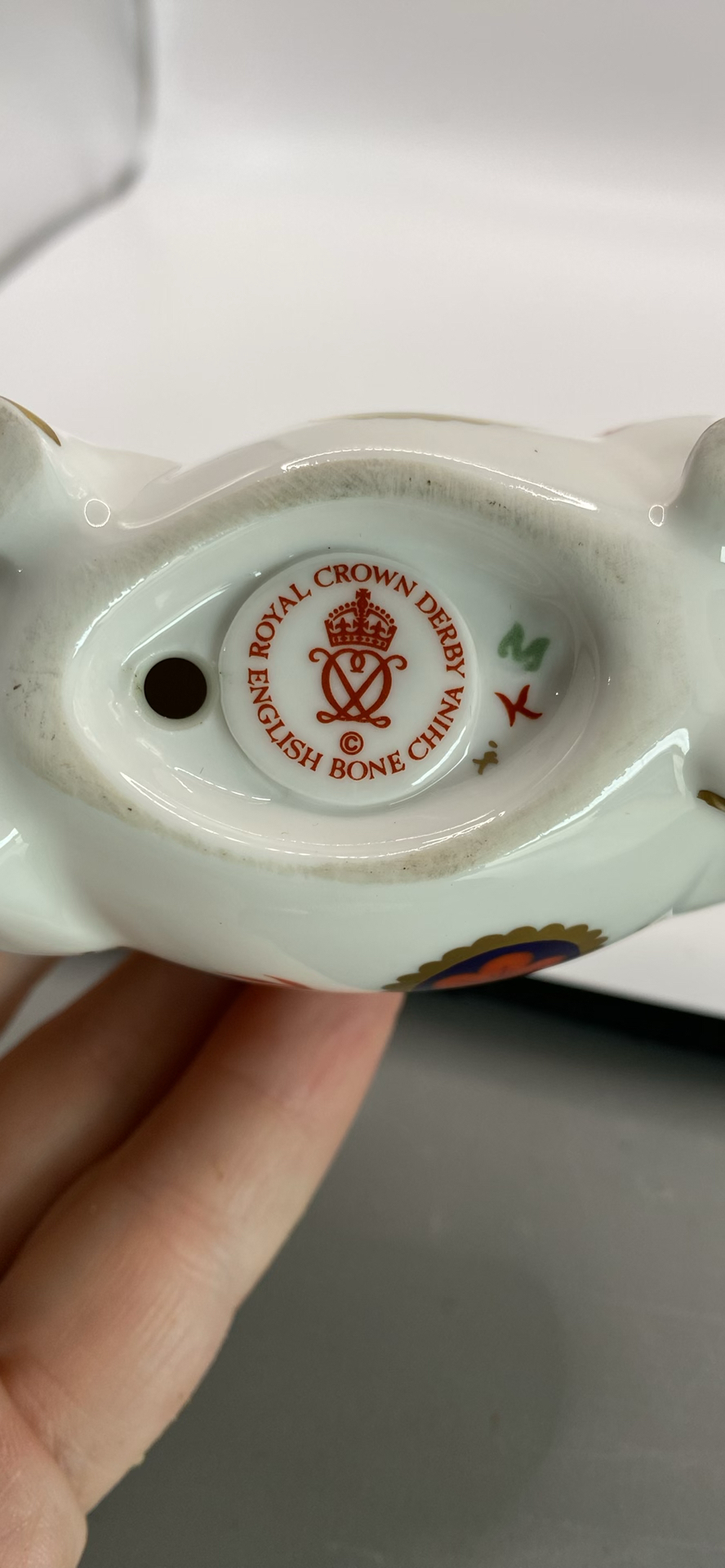 Royal Crown Derby Imari Pig Paperweight - image 9 of 9