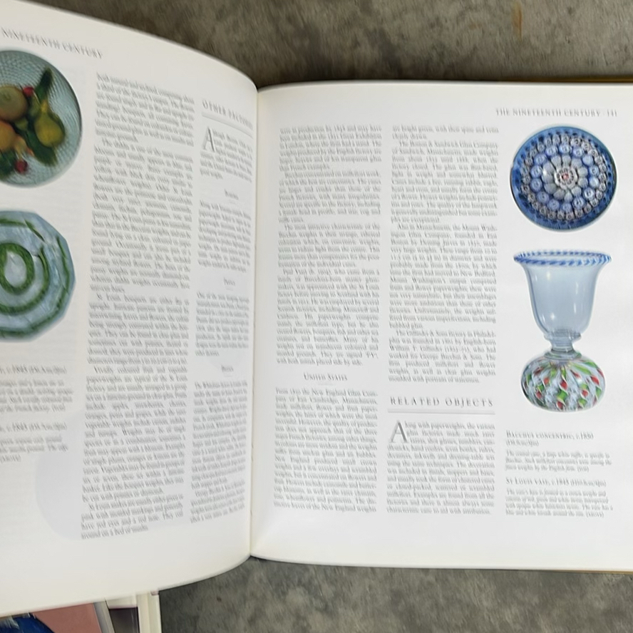 Books On Glass Collecting - image 13 of 20