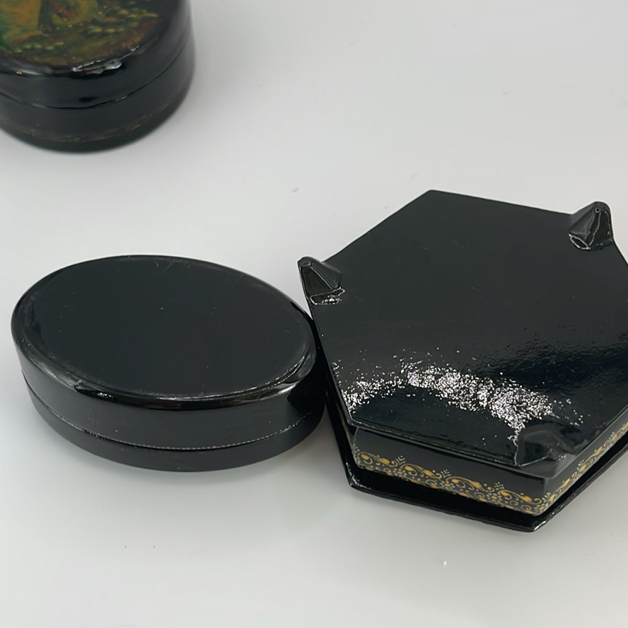 Handpainted Russian Lacquer Boxes - image 14 of 15
