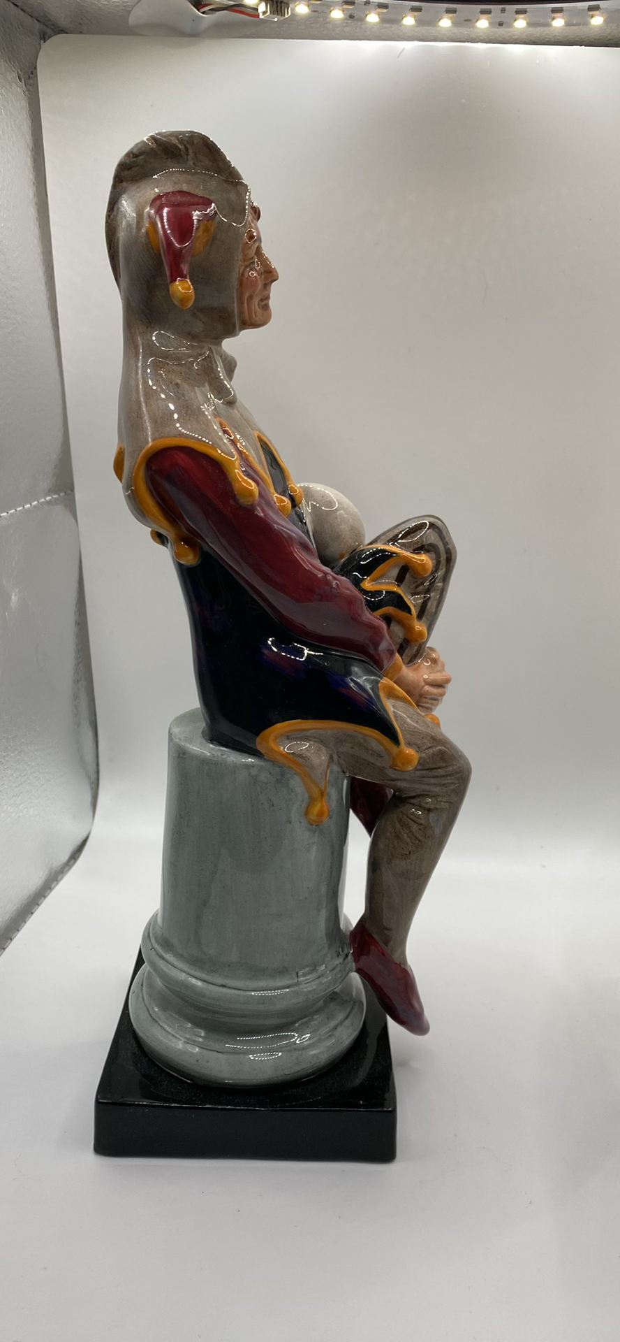 Royal Doulton The Jester HN 2016 and Tumbling 3283 - image 6 of 12