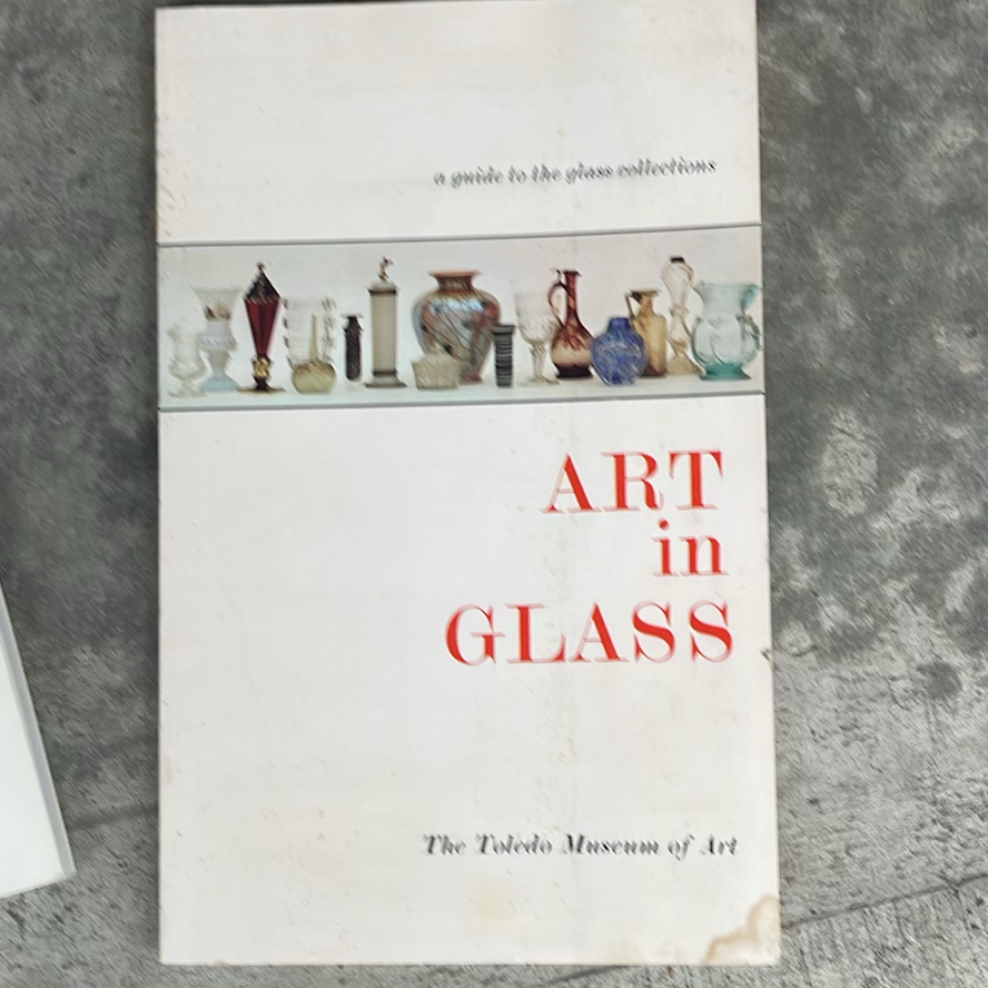 Books On Glass Collecting - image 4 of 20