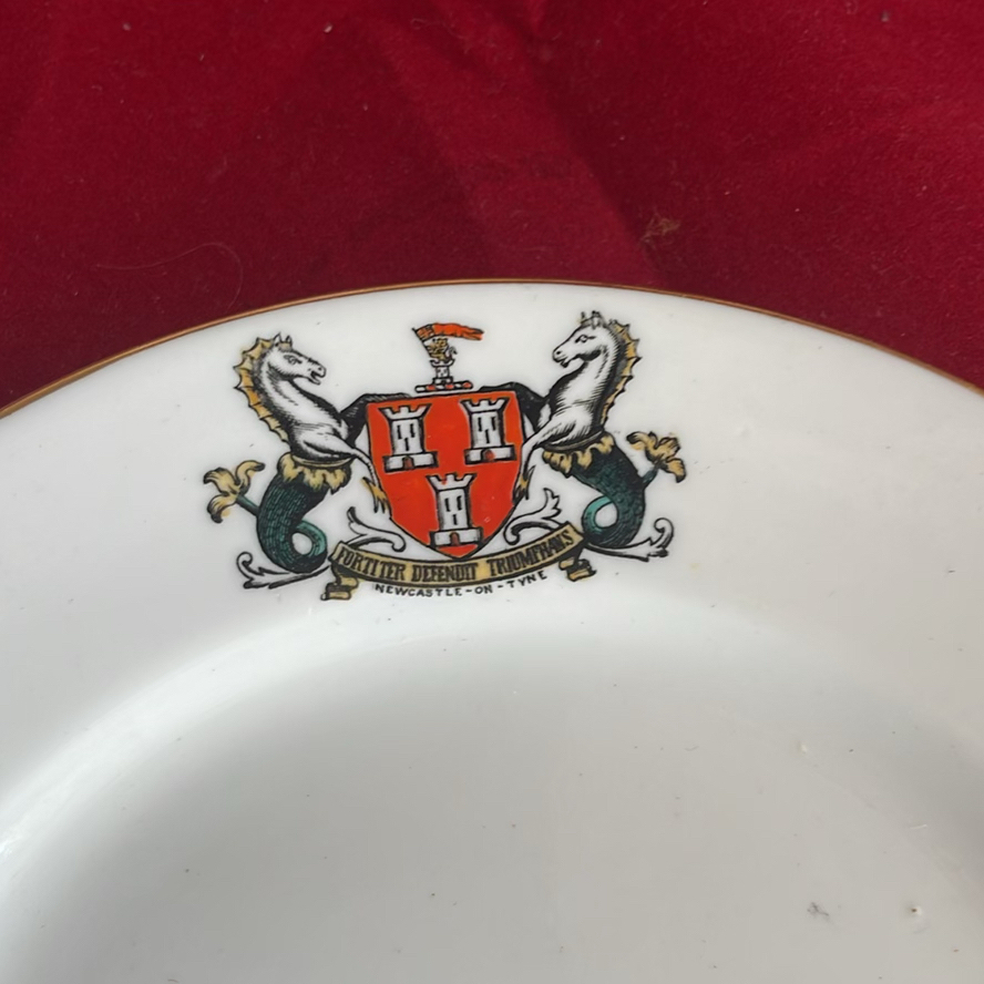 6 Vintage Plates - image 5 of 15