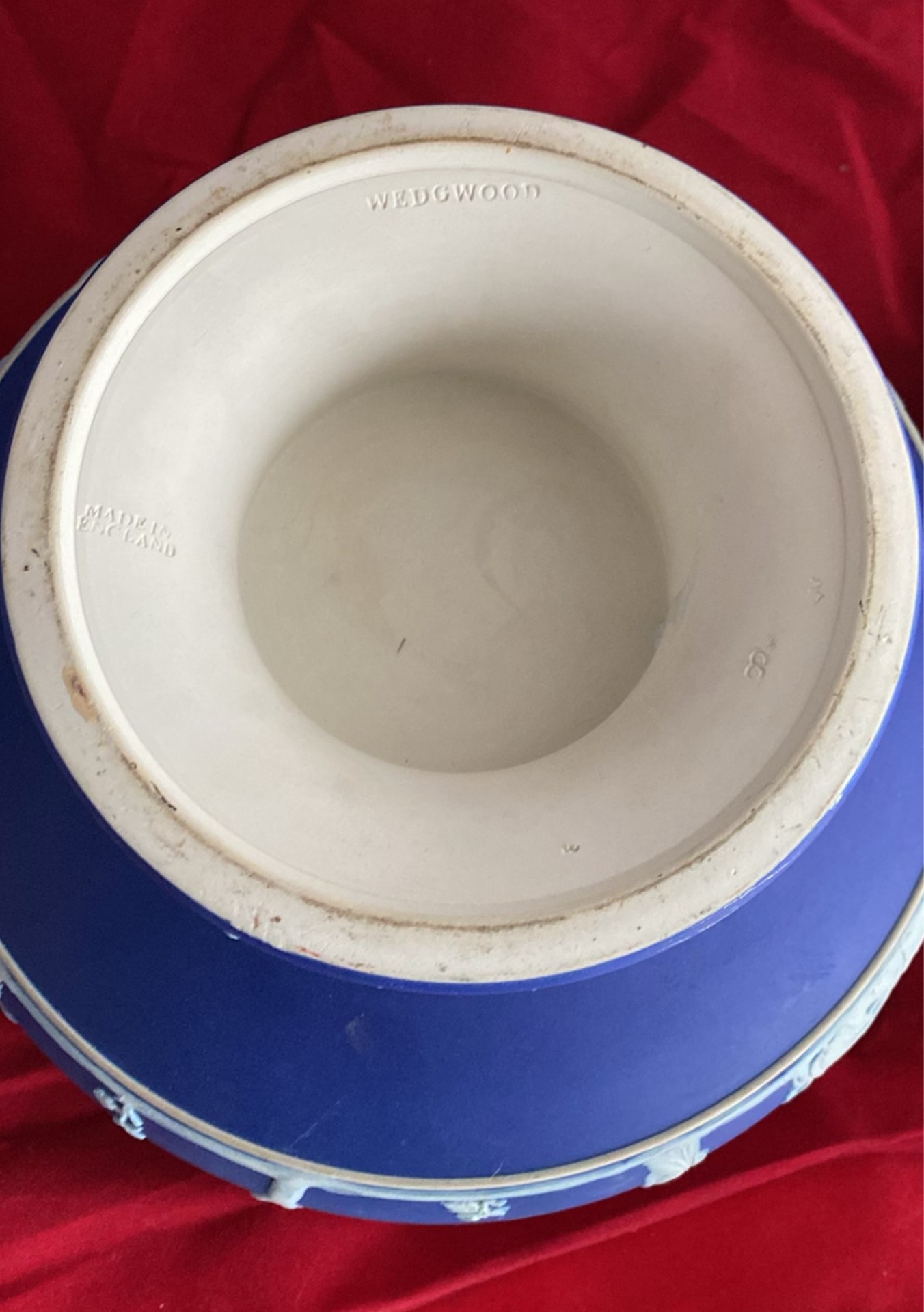 Wedgwood Jasperware With Reference Books - image 14 of 22