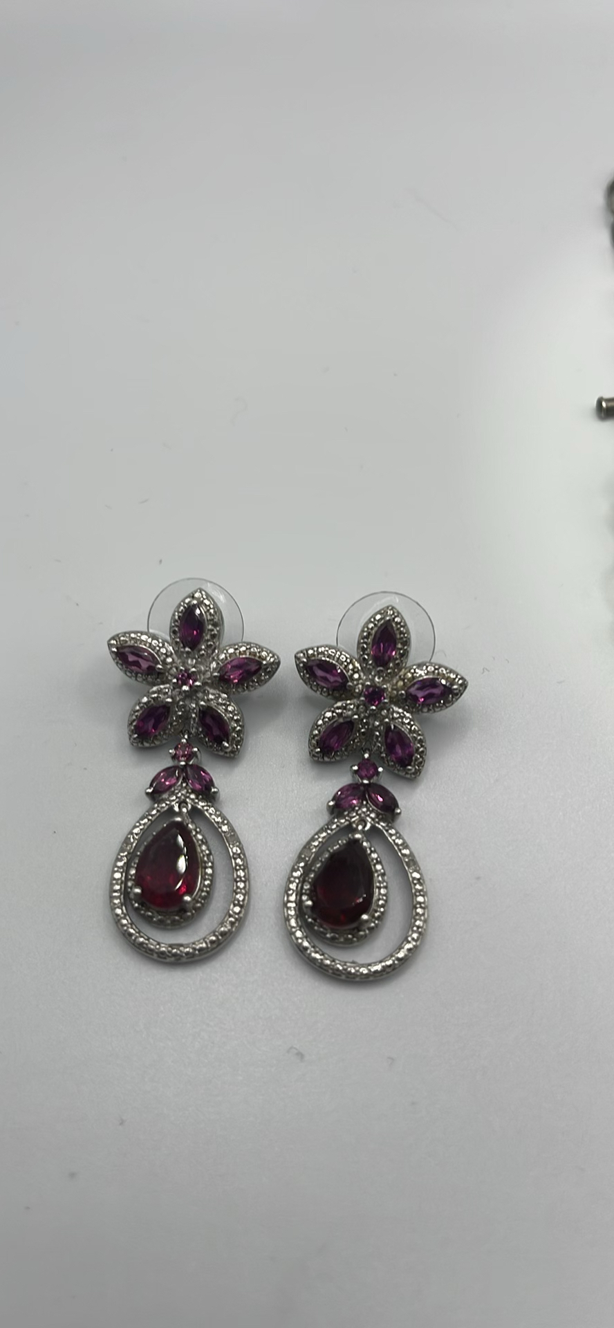 Vintage Necklace And Earrings - image 6 of 19
