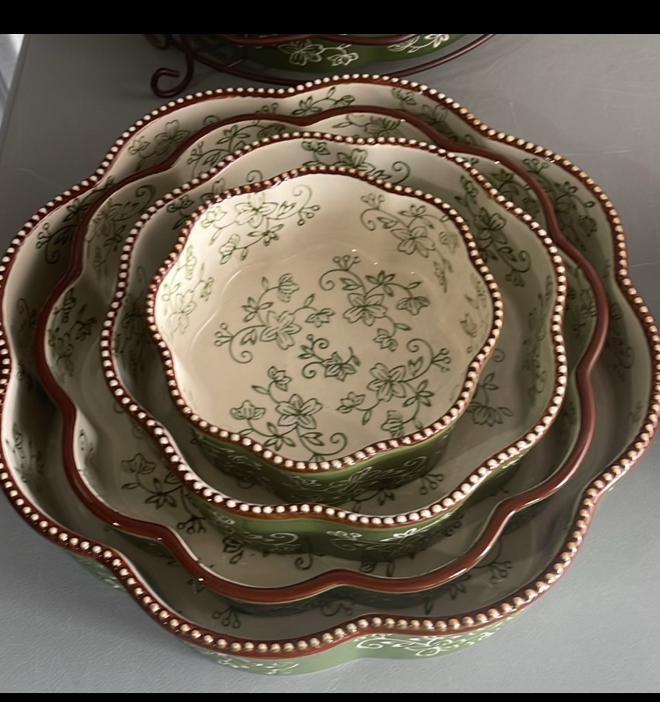 Temptations Bakeware - image 5 of 10