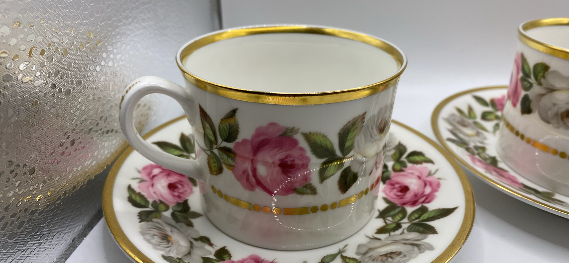 Royal Worcester Royal Garden teacup and saucer Set - image 3 of 12