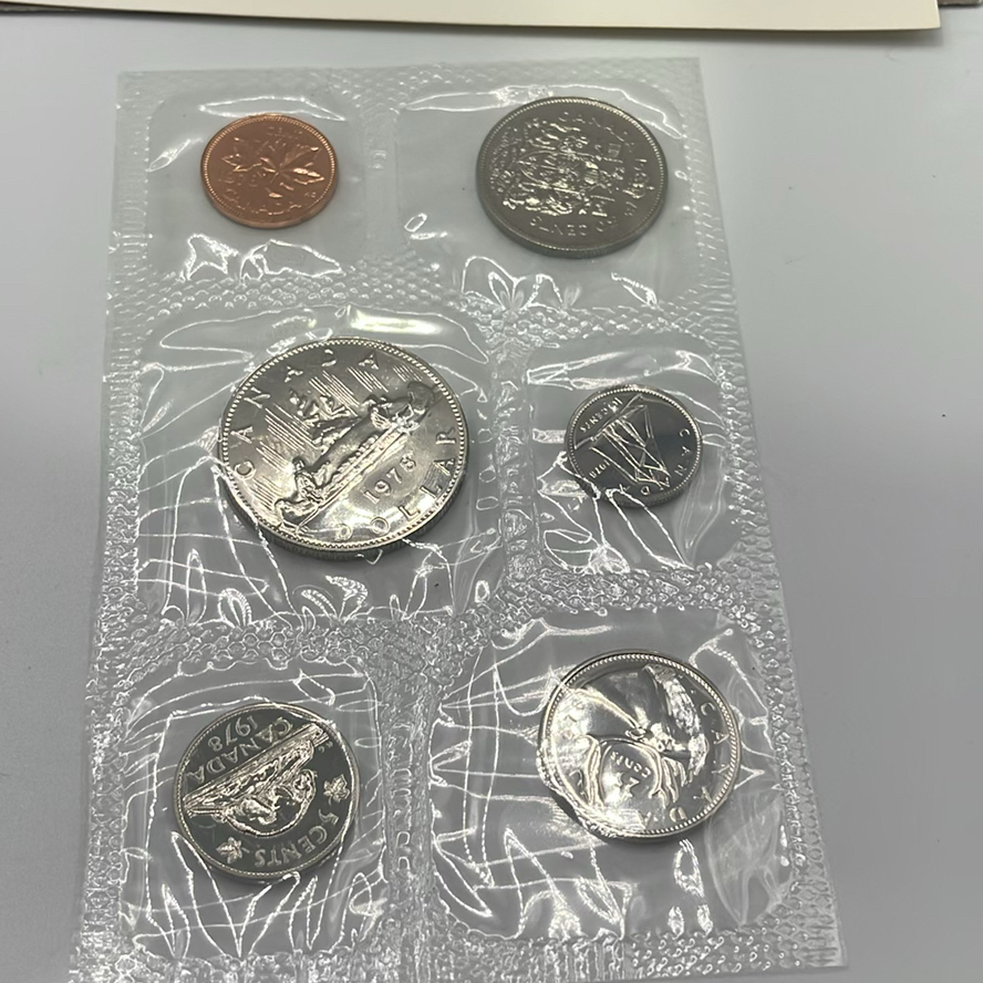 Canadian Uncirculated Sets - image 4 of 9