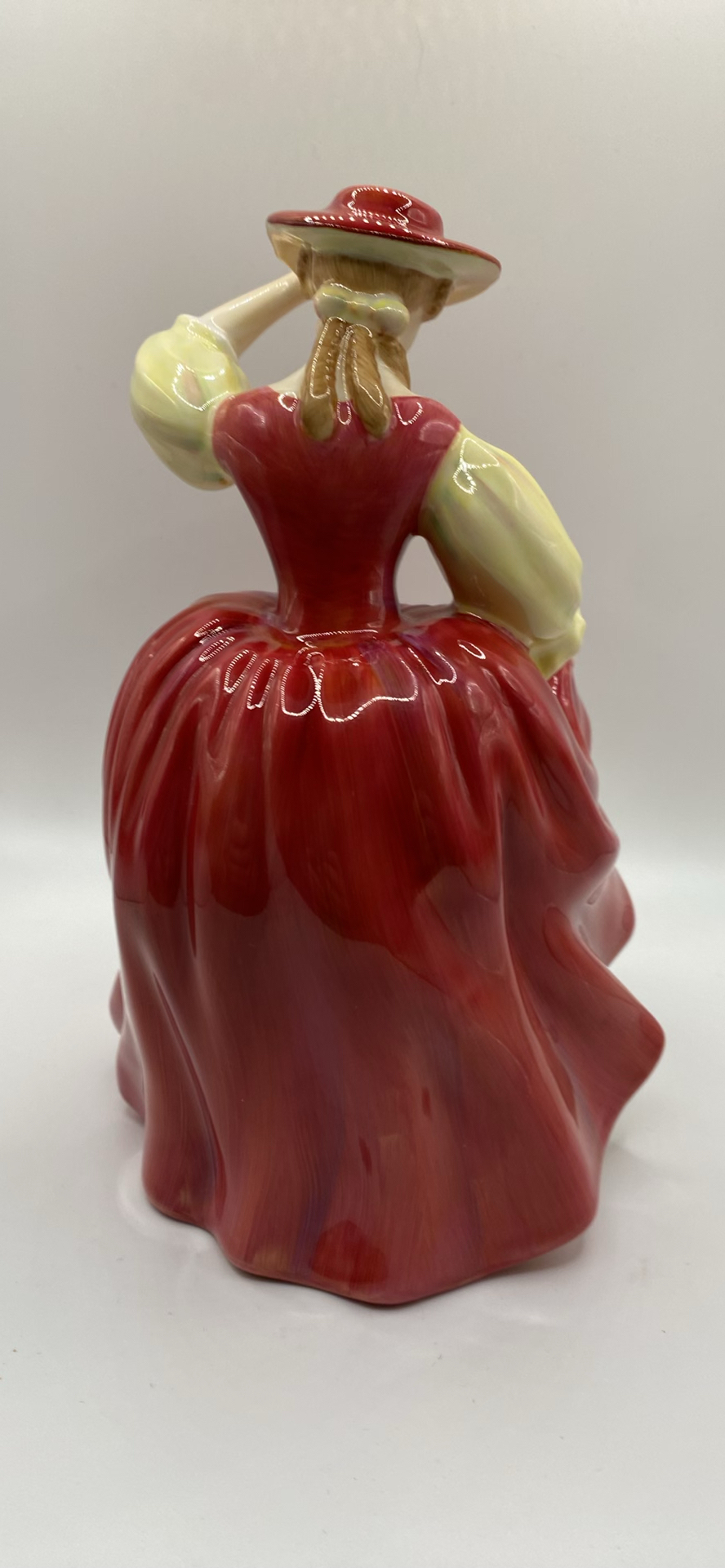 Royal Doulton Regal Lady, Premiere, Buttercup - image 14 of 16