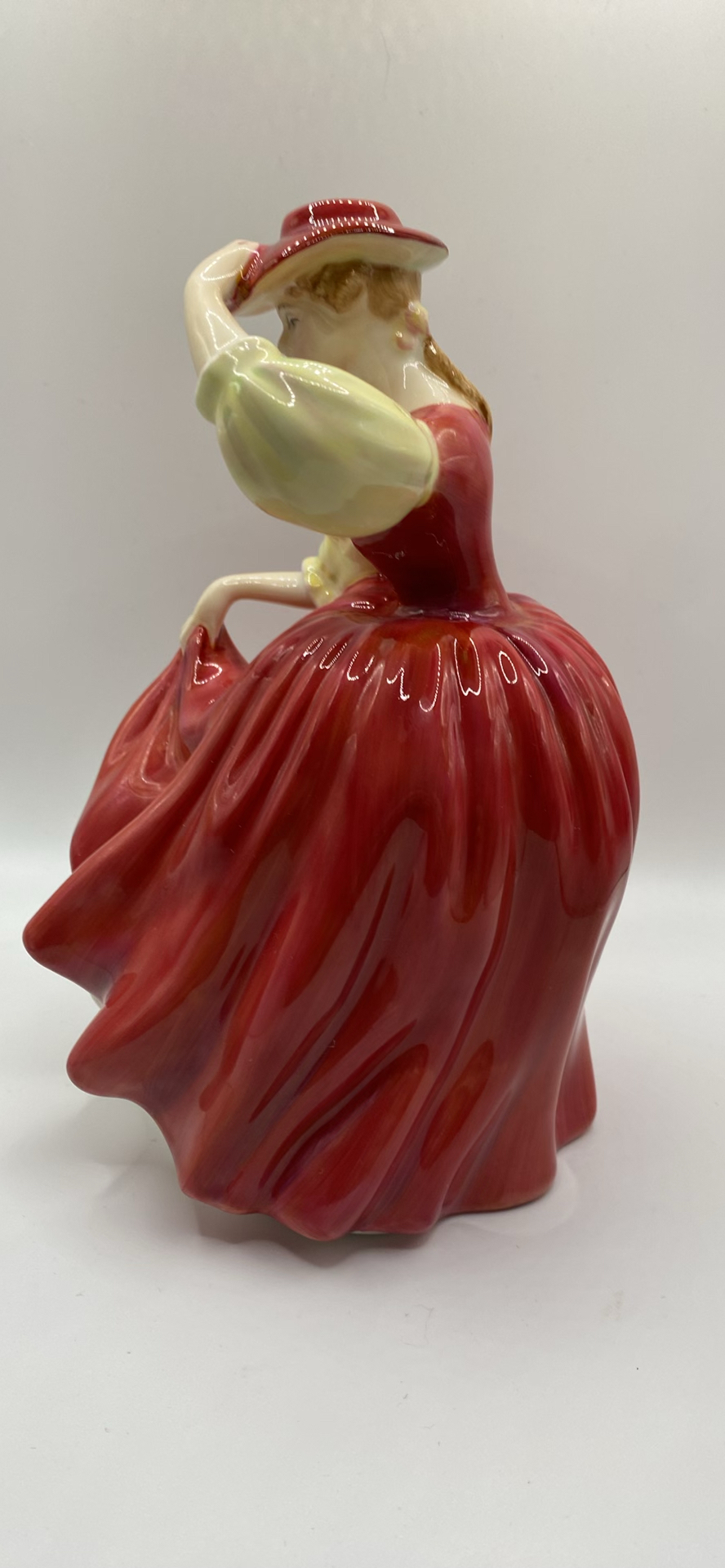 Royal Doulton Regal Lady, Premiere, Buttercup - image 13 of 16