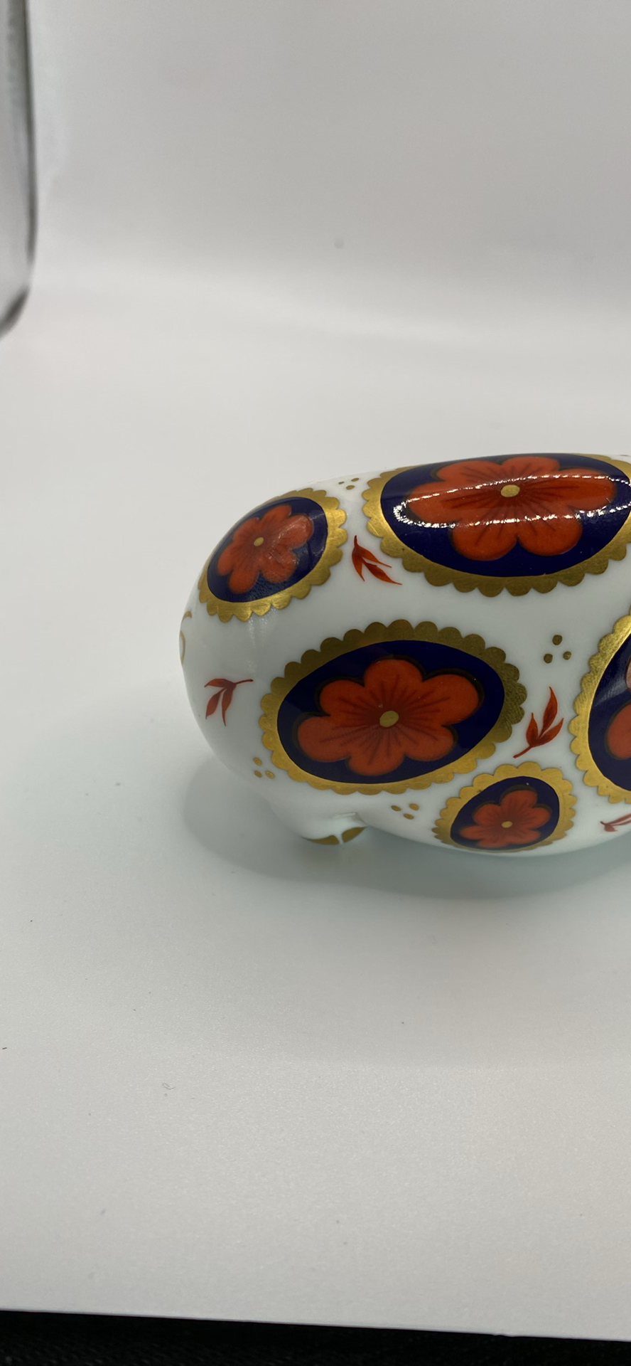 Royal Crown Derby Imari Pig Paperweight - image 8 of 9