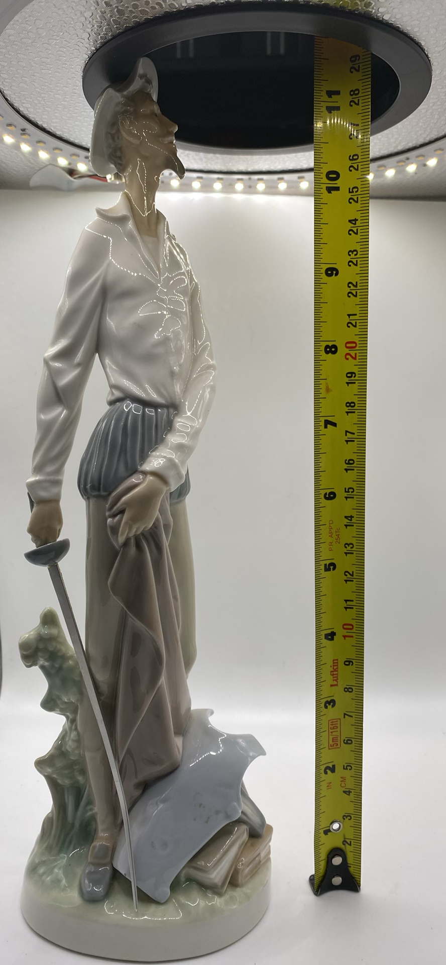 Lladro Don Quixote Standing Up Figurine #4854 - image 2 of 7