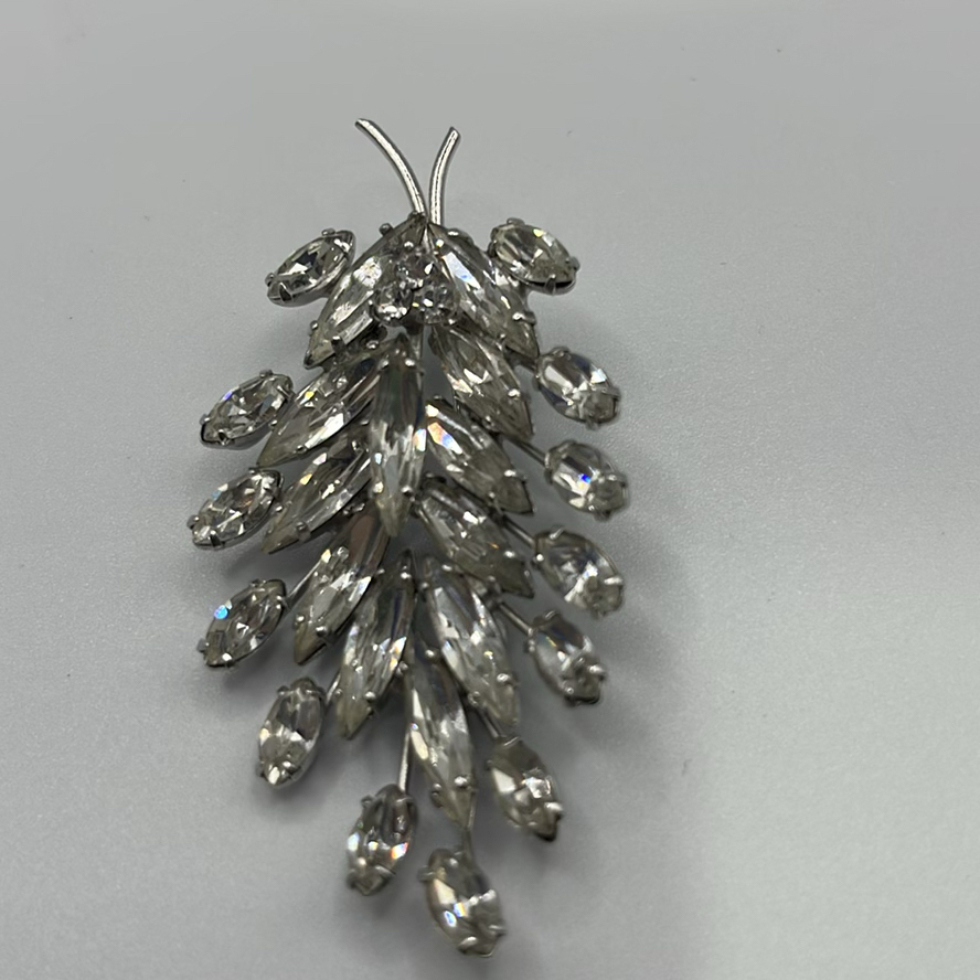 Vintage Brooches And Pins - image 11 of 13