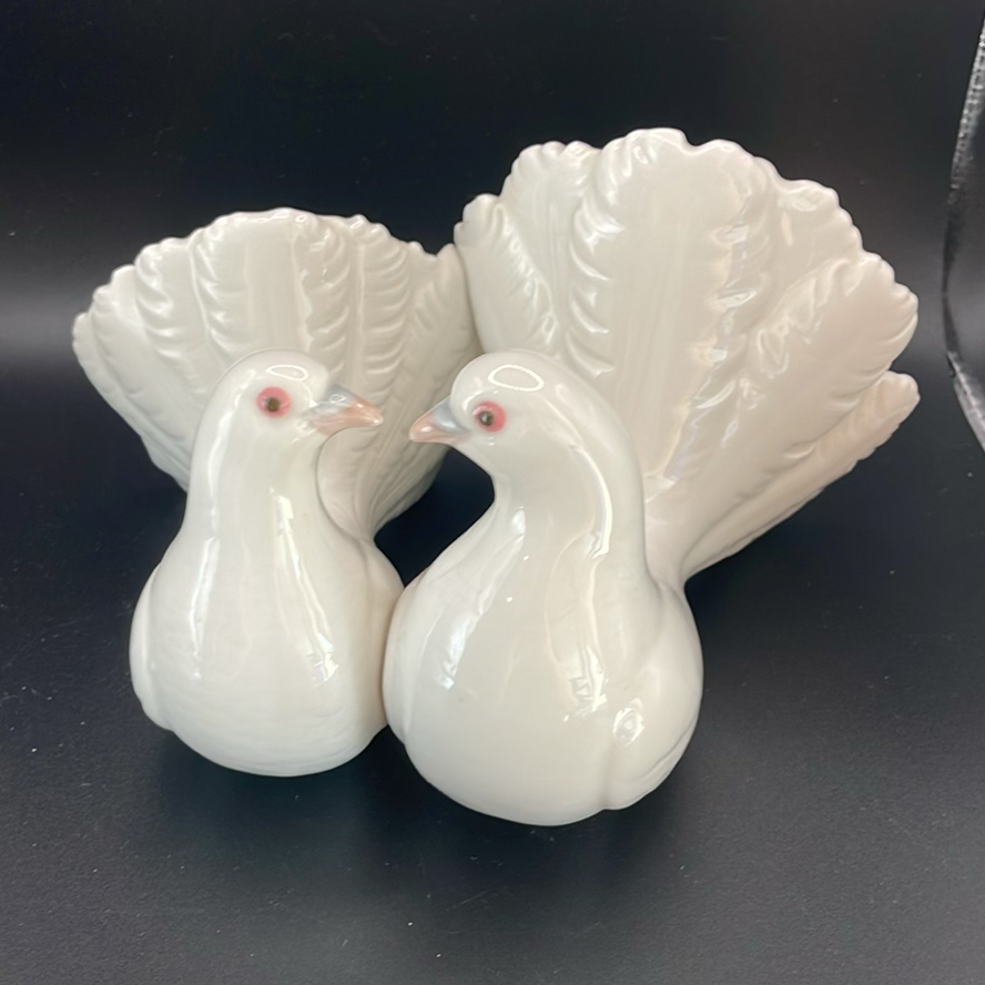 Lladro Couple Of Doves Figurine - image 1 of 7