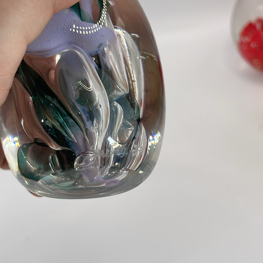 5 Paperweights - image 12 of 21