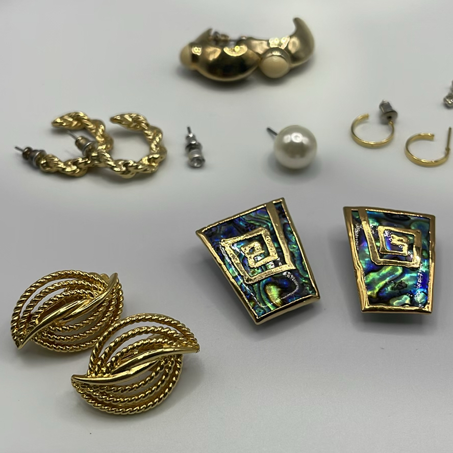 Vintage Earrings - image 6 of 12