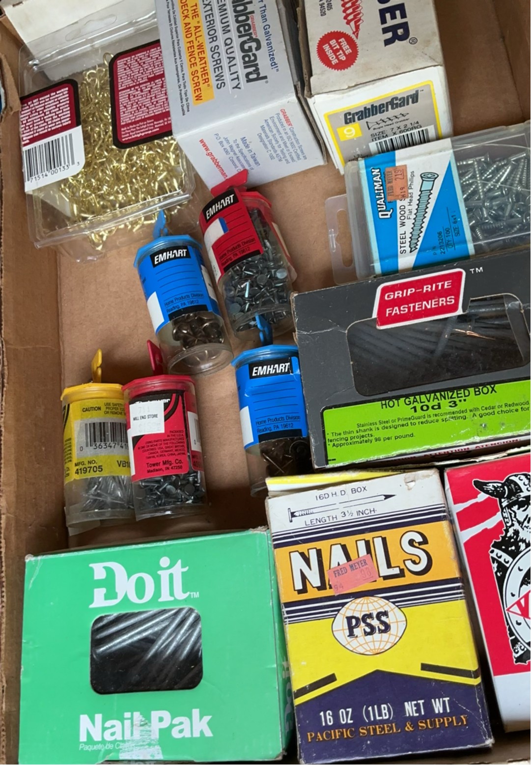 Assorted hardware fasteners - image 6 of 7
