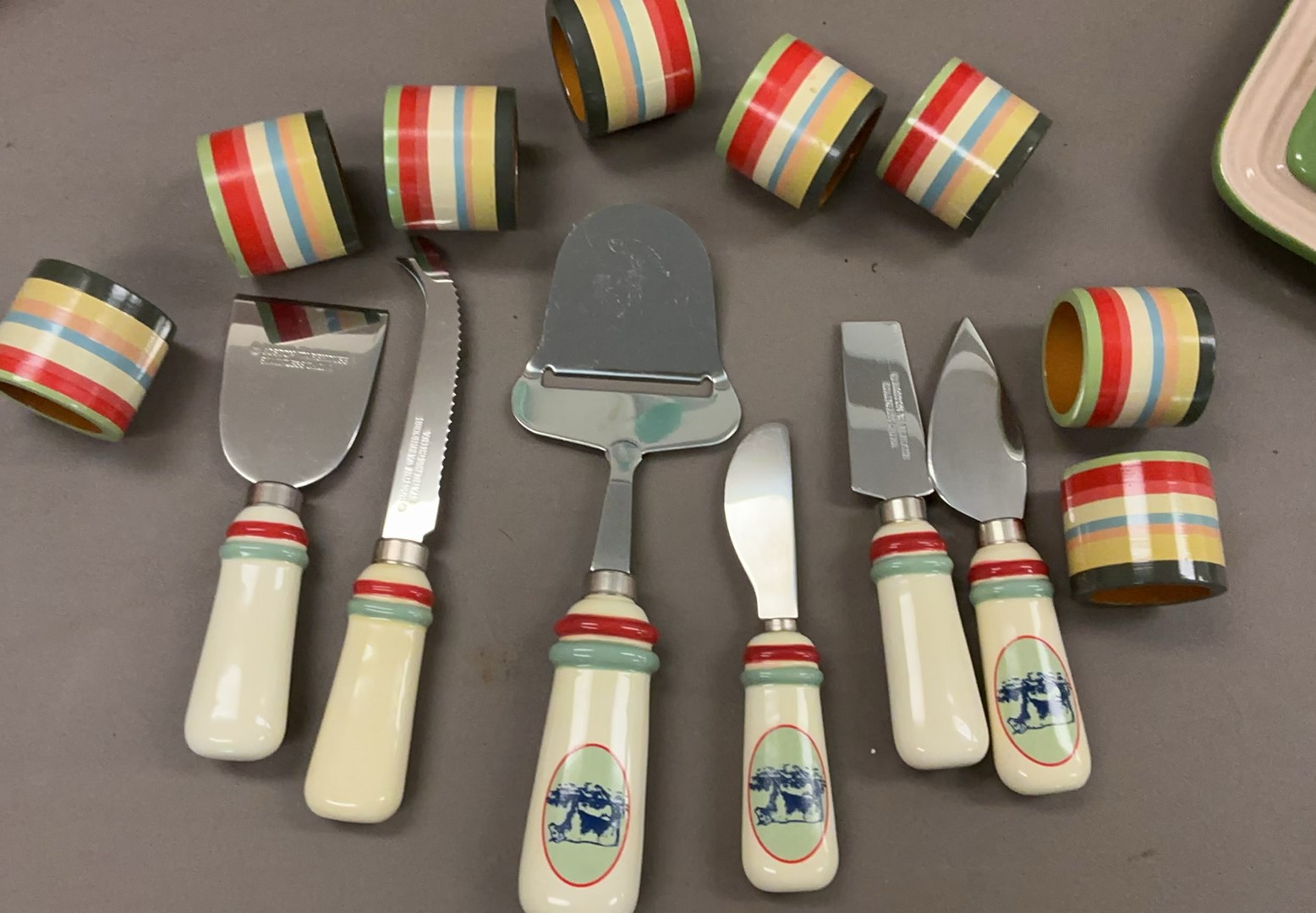 Colorful Ceramic Serving Items - image 6 of 9