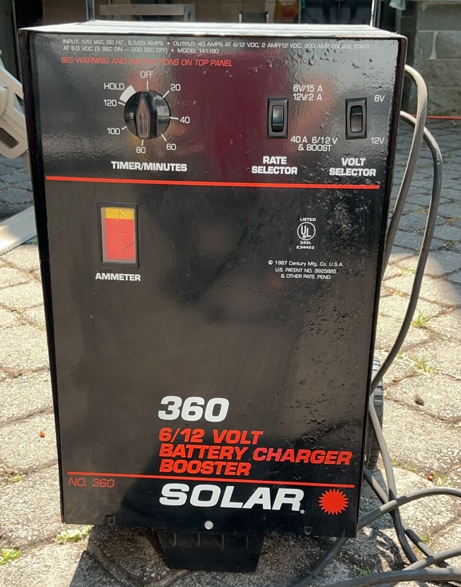 Battery Charger - image 1 of 3