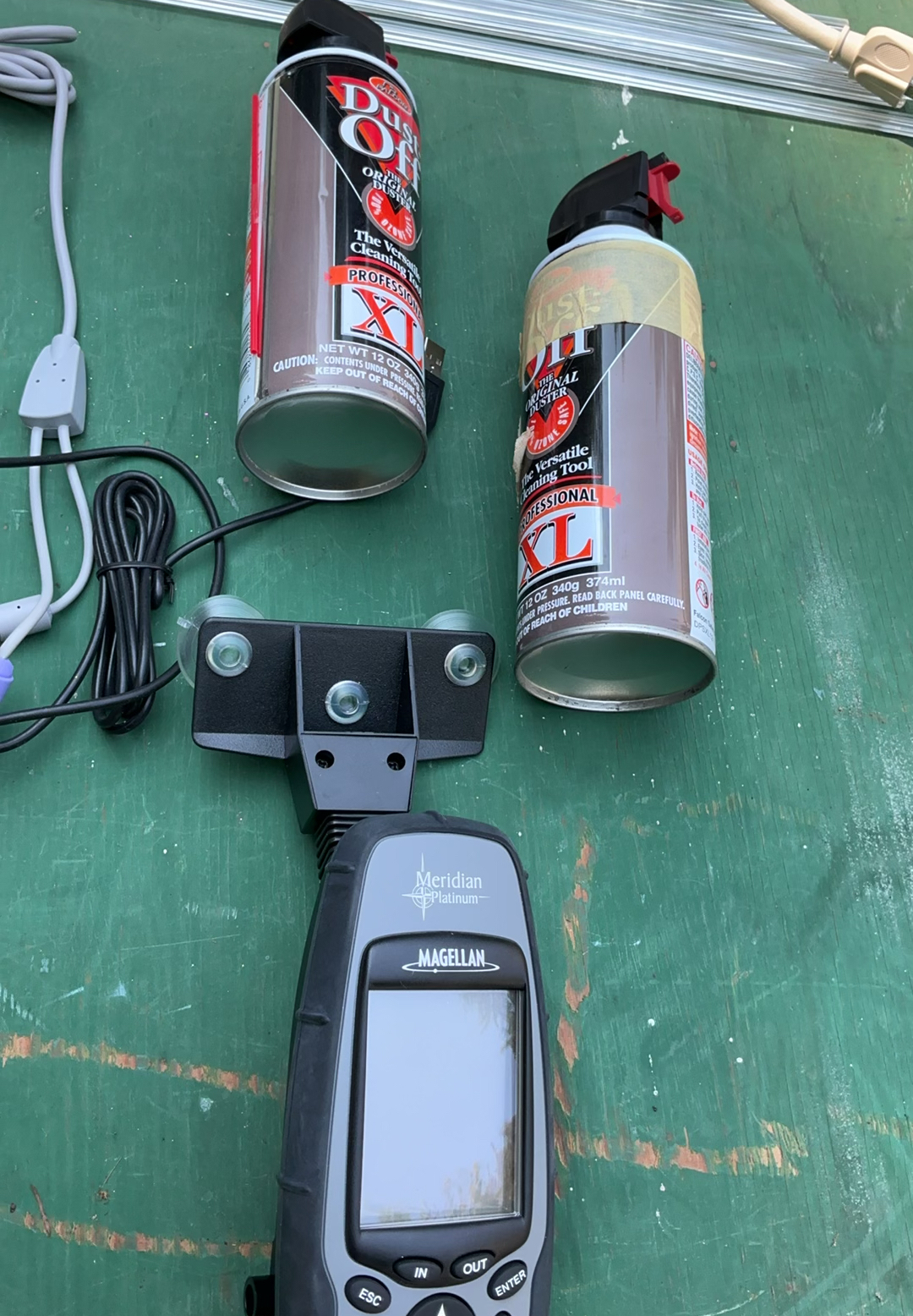 Collection of computer peripherals and handheld devices - image 6 of 6