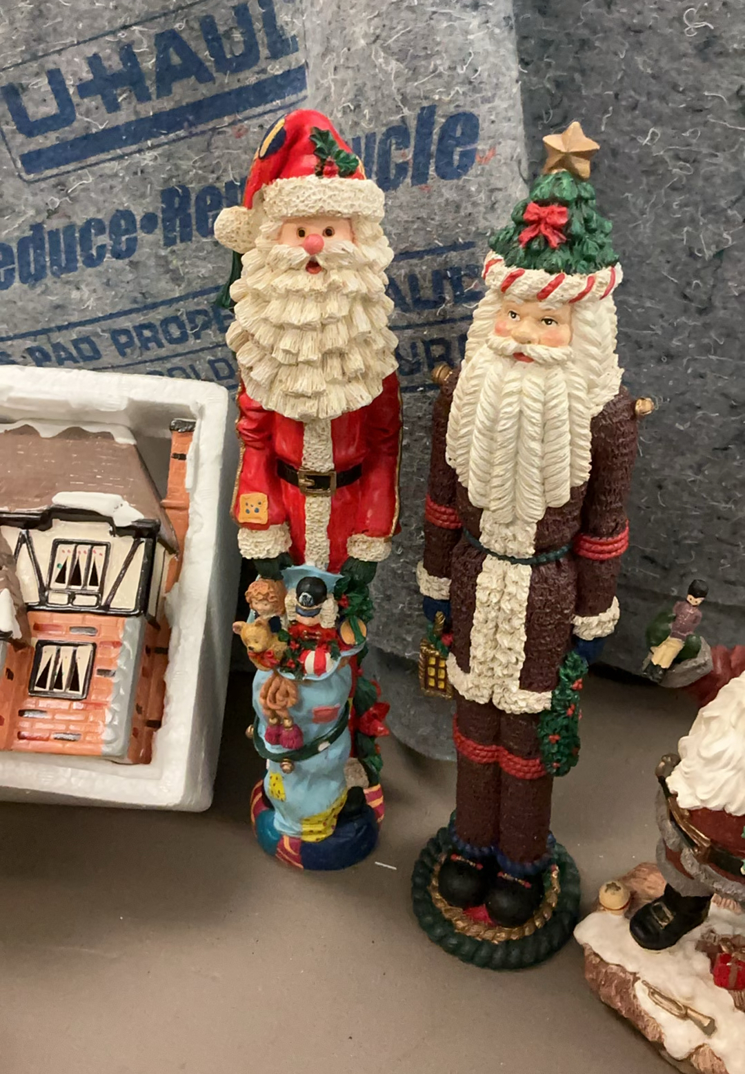Holiday Decor - image 5 of 9