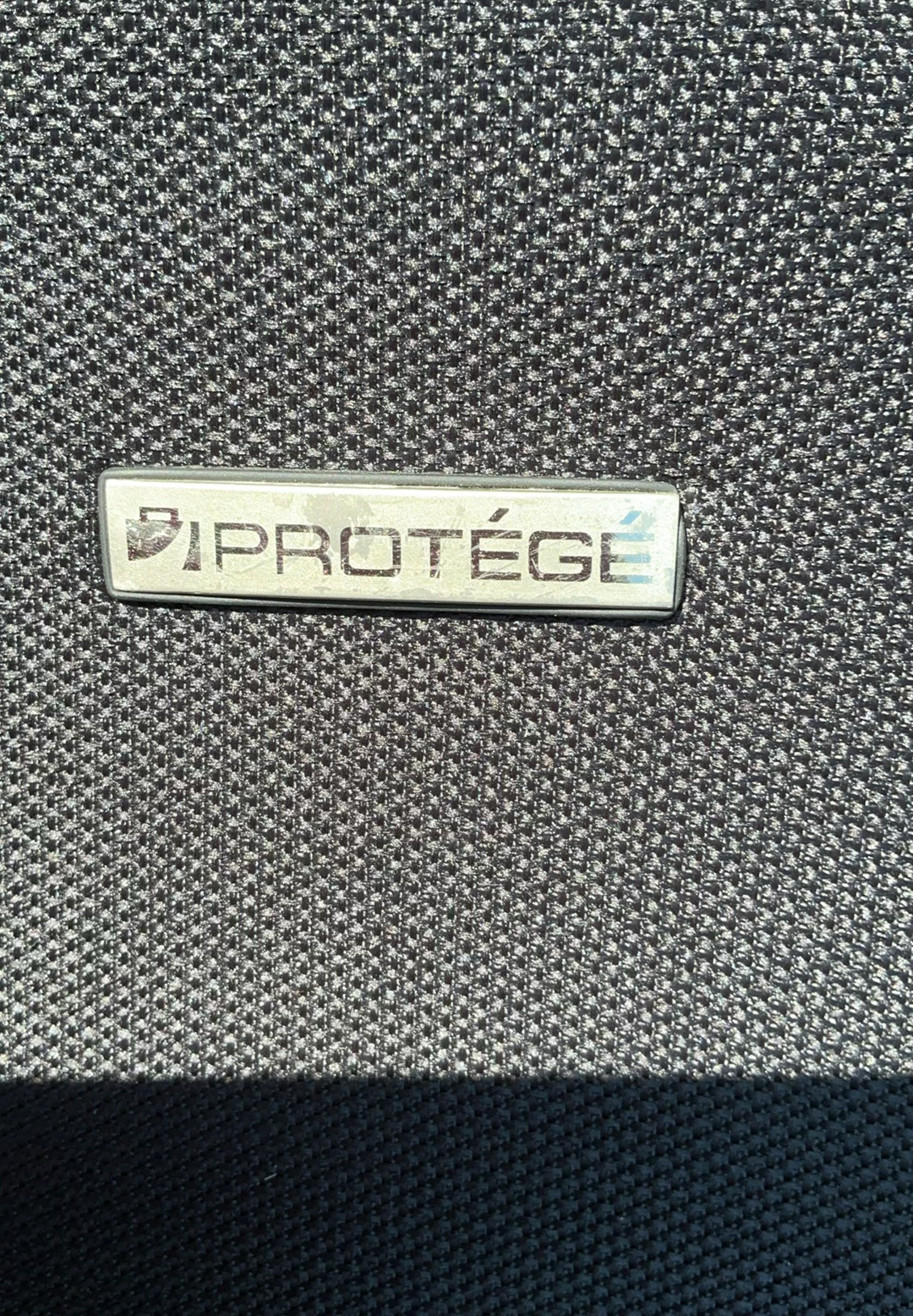Luggage - image 4 of 7