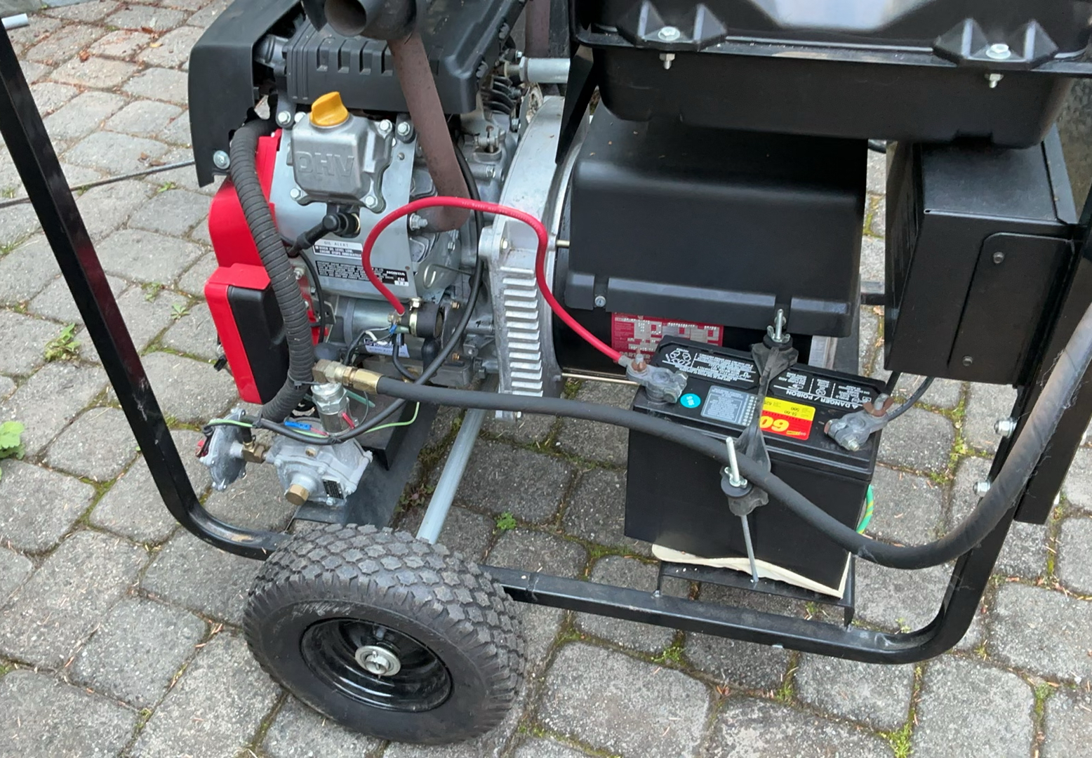 Dayton 10,000 Watt Professional Generator - image 7 of 9