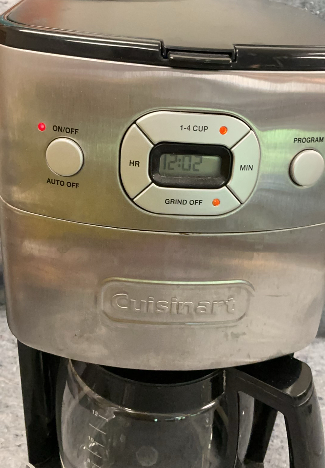 Cuisinart coffee maker and 8 Irish Coffee mugs - image 2 of 4