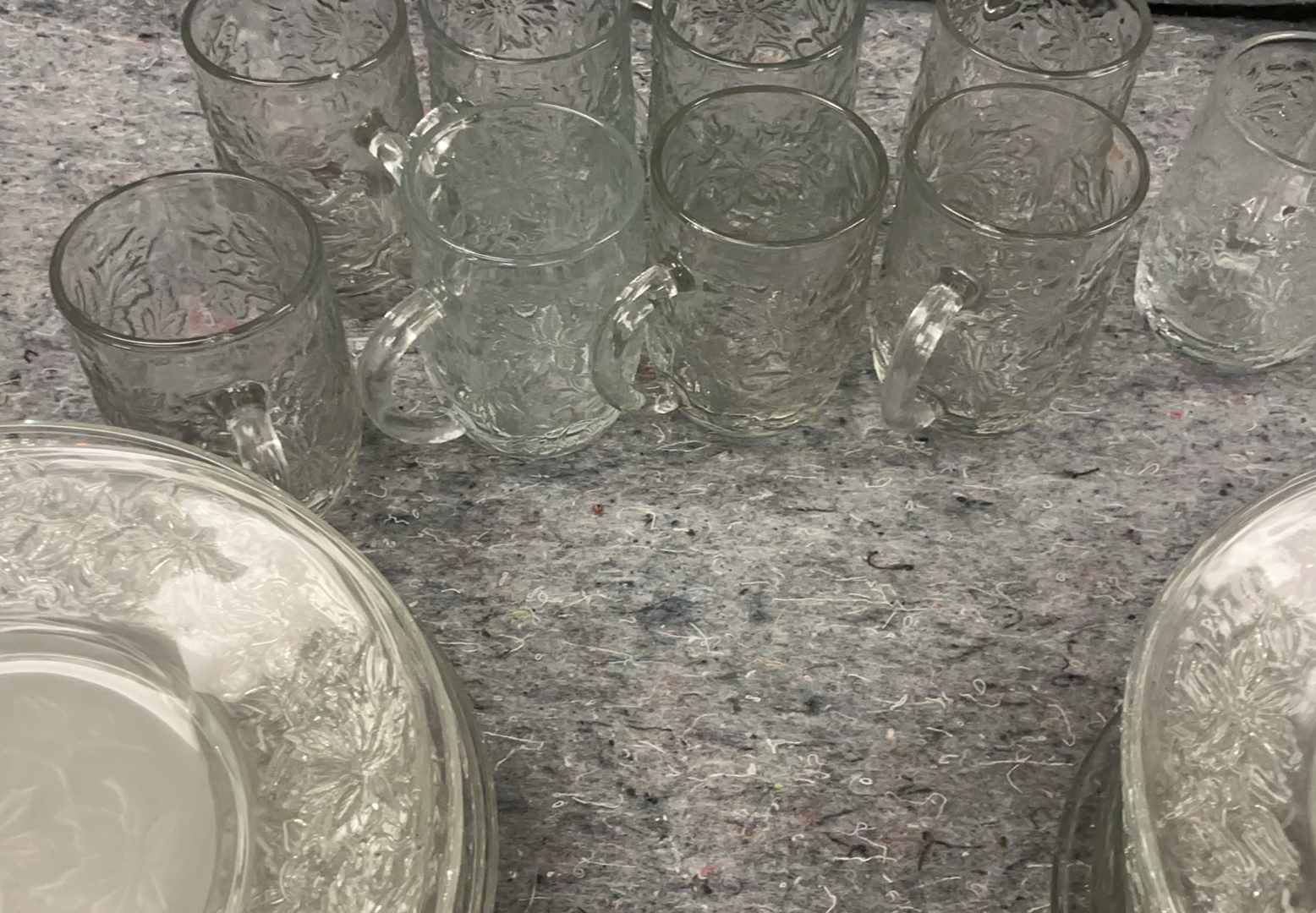Holiday Glass Serving Plates And Mugs - image 5 of 5