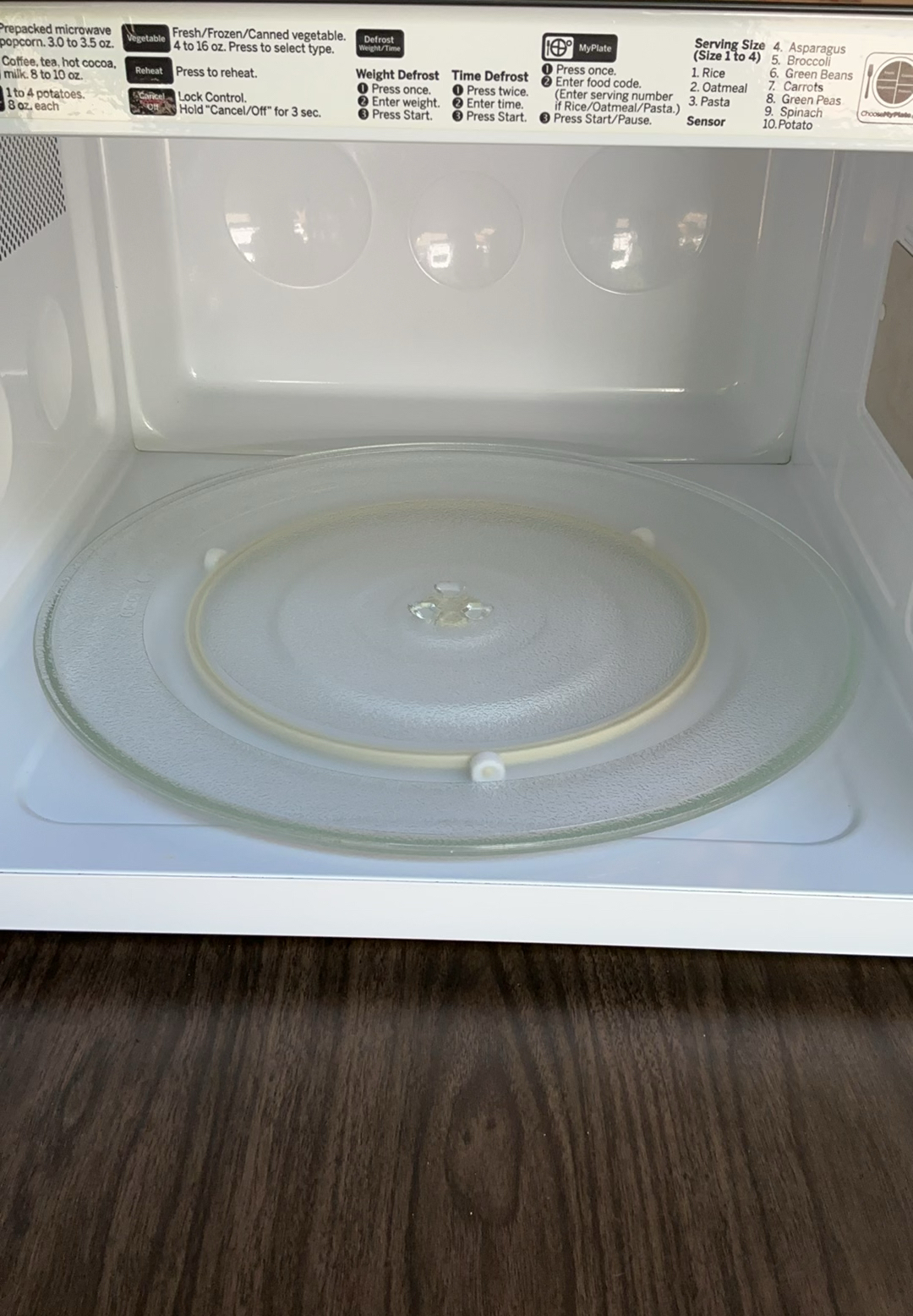 GE Microwave - image 3 of 4