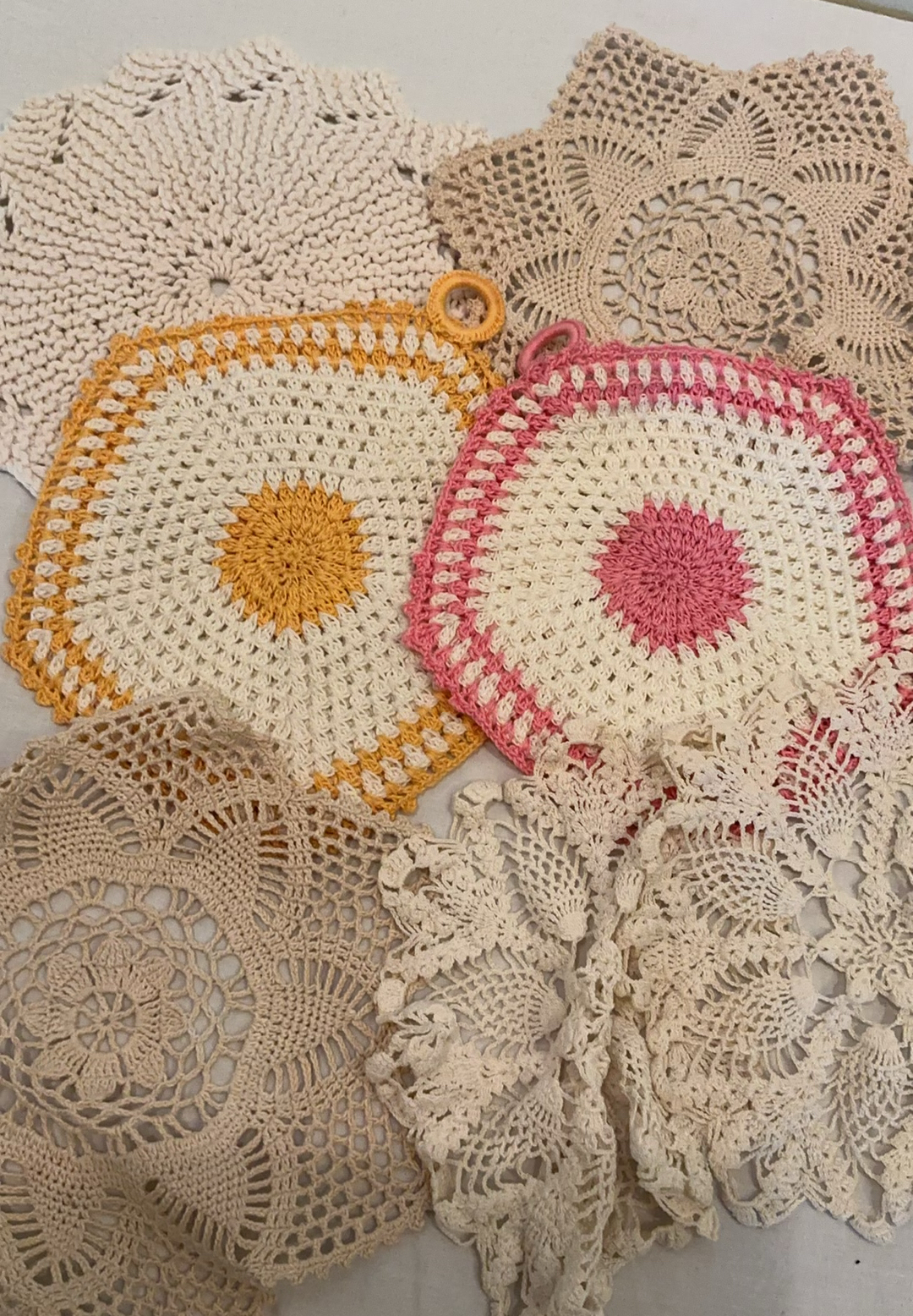 Vintage Table Linens - image 5 of 5