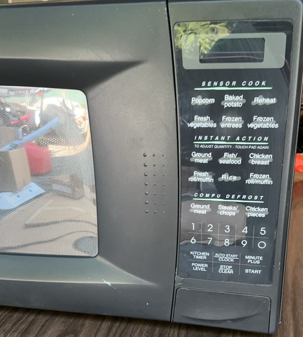 Sharp Microwave - image 2 of 4