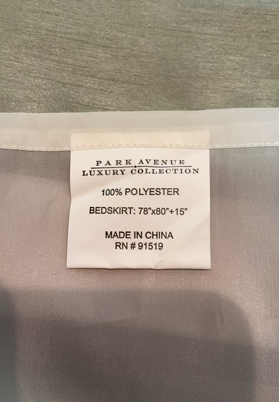 King Sized Comforter And More - image 5 of 5