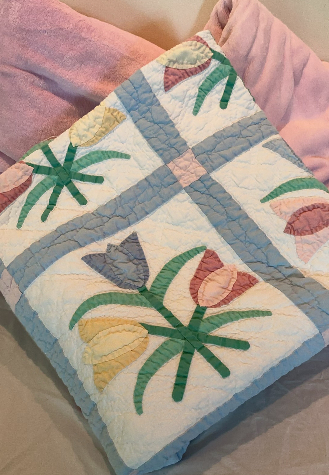 Pastel palm-tree quilt and pink Berkshire Blanket - image 1 of 5