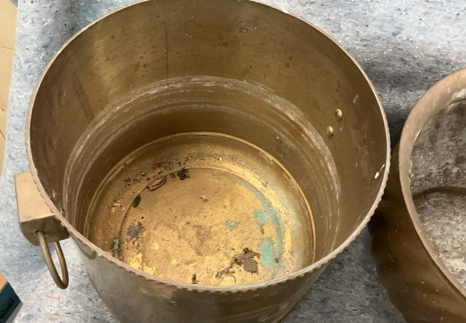 Assorted metal containers and pots - image 2 of 5