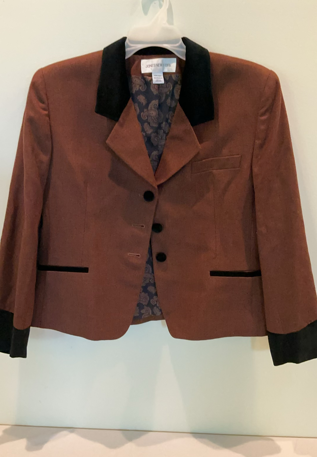 Tahari, Dana Bachman, Jones NY Sets - image 11 of 17