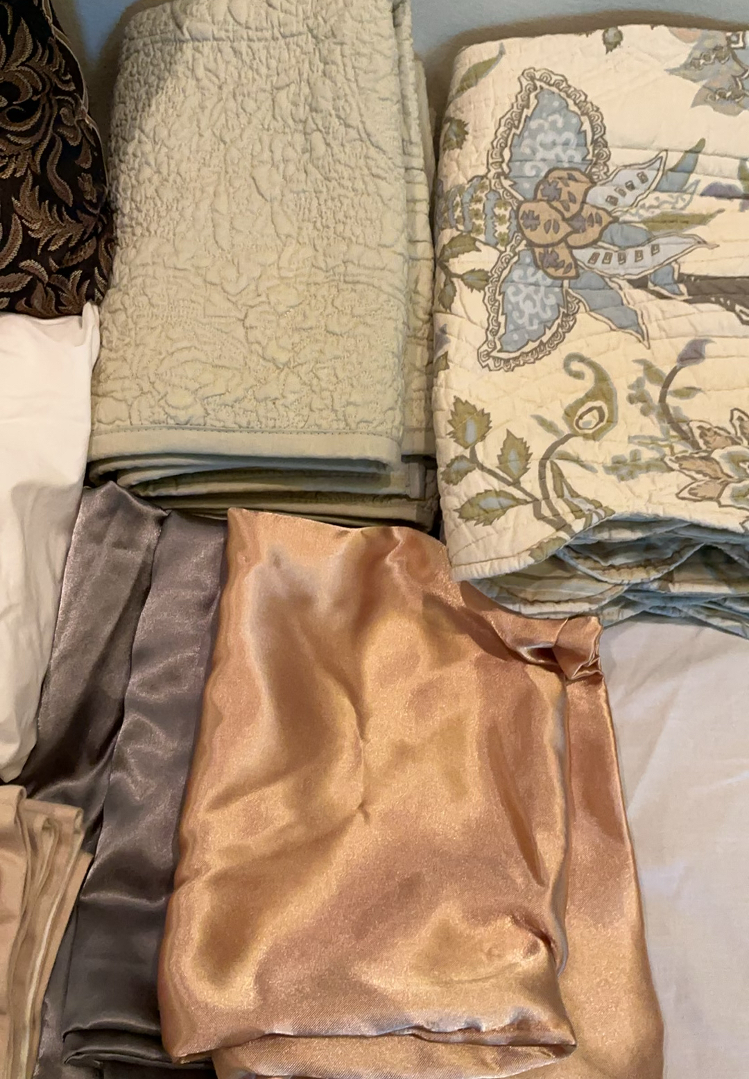 Last Of The King Sized Linens - image 3 of 4