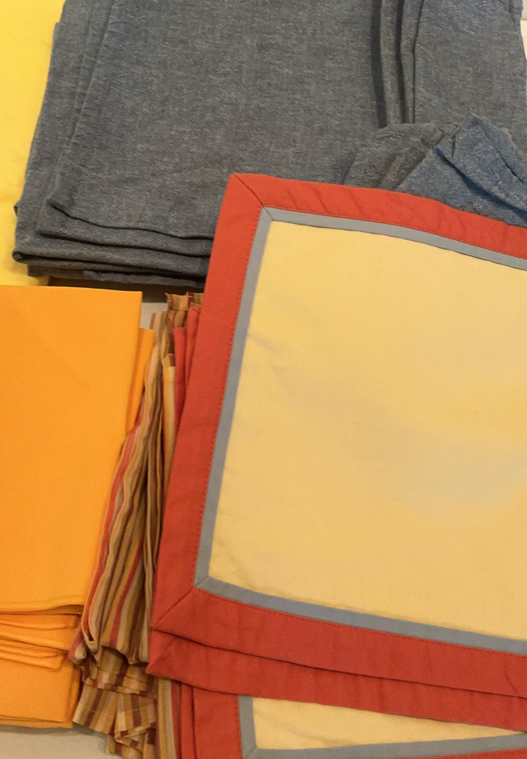 Colorful Table Linens - image 3 of 10