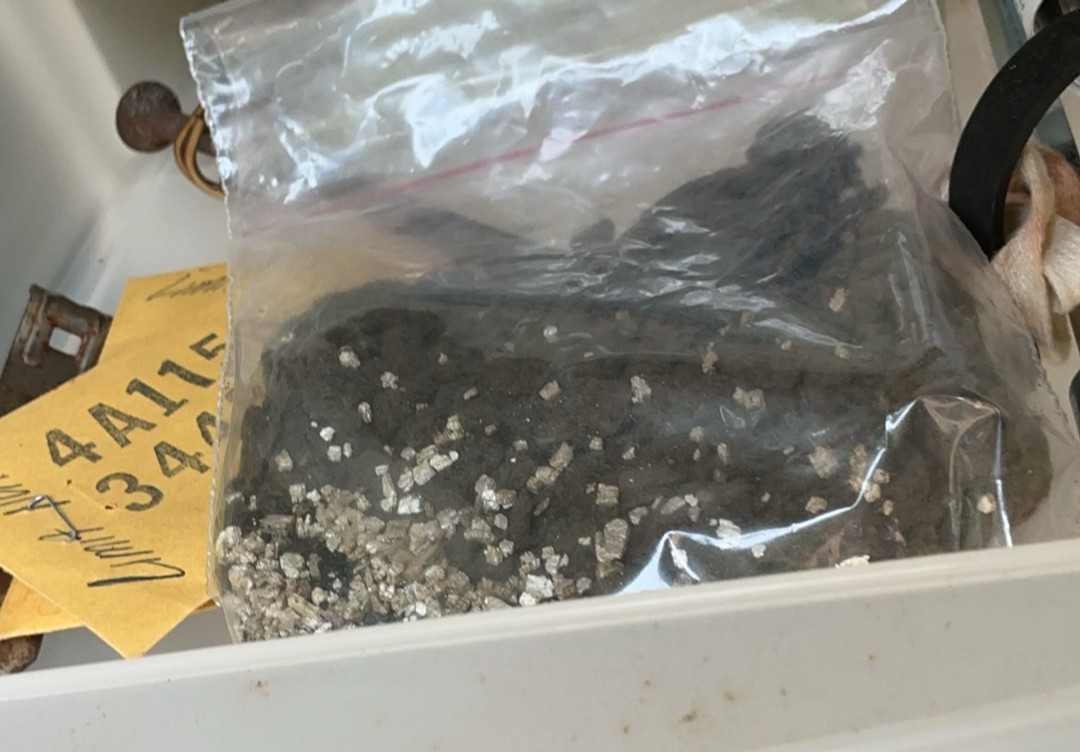 Assorted hardware and fasteners in plastic drawers - image 12 of 17