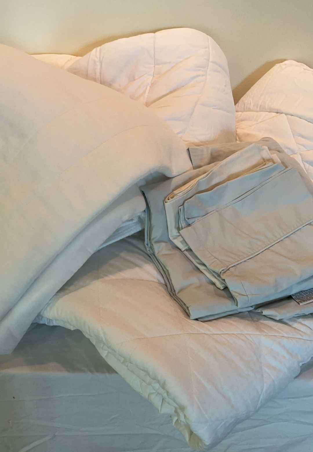 Queen Sized Sheets And Mattress Toppers - image 1 of 7