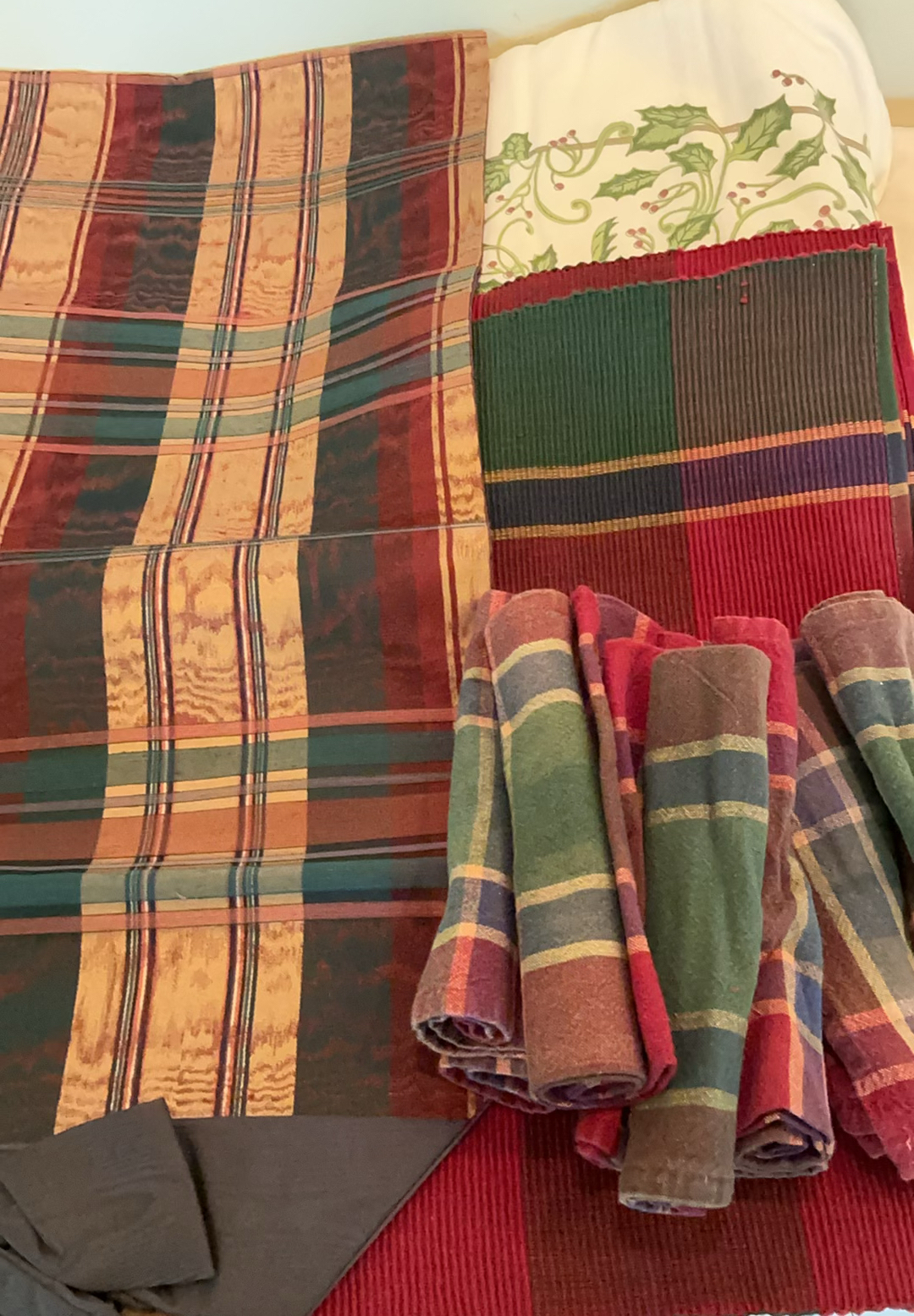 Last Of The Table Linens - image 1 of 6