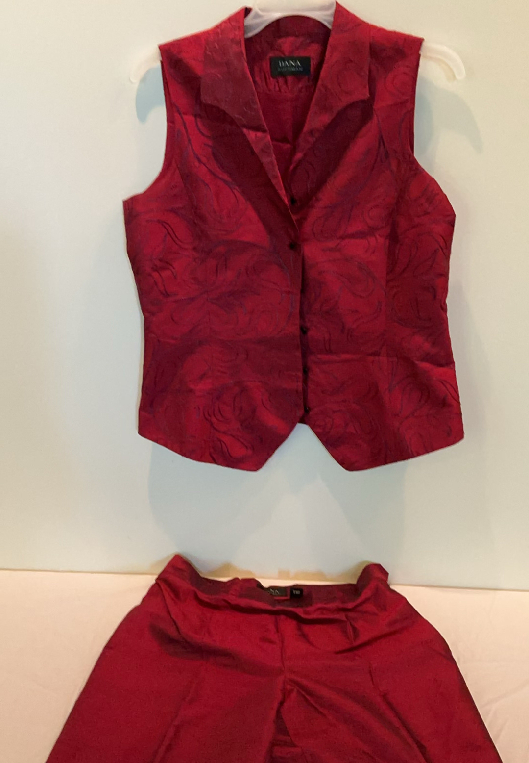 Tahari, Dana Bachman, Jones NY Sets - image 4 of 17
